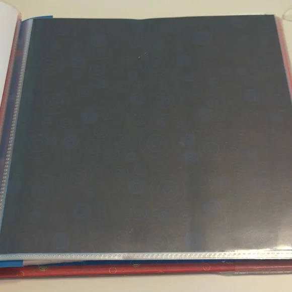 Mickey Mouse 8" X 8" Scrapbook Kit - Picture 5 of 8